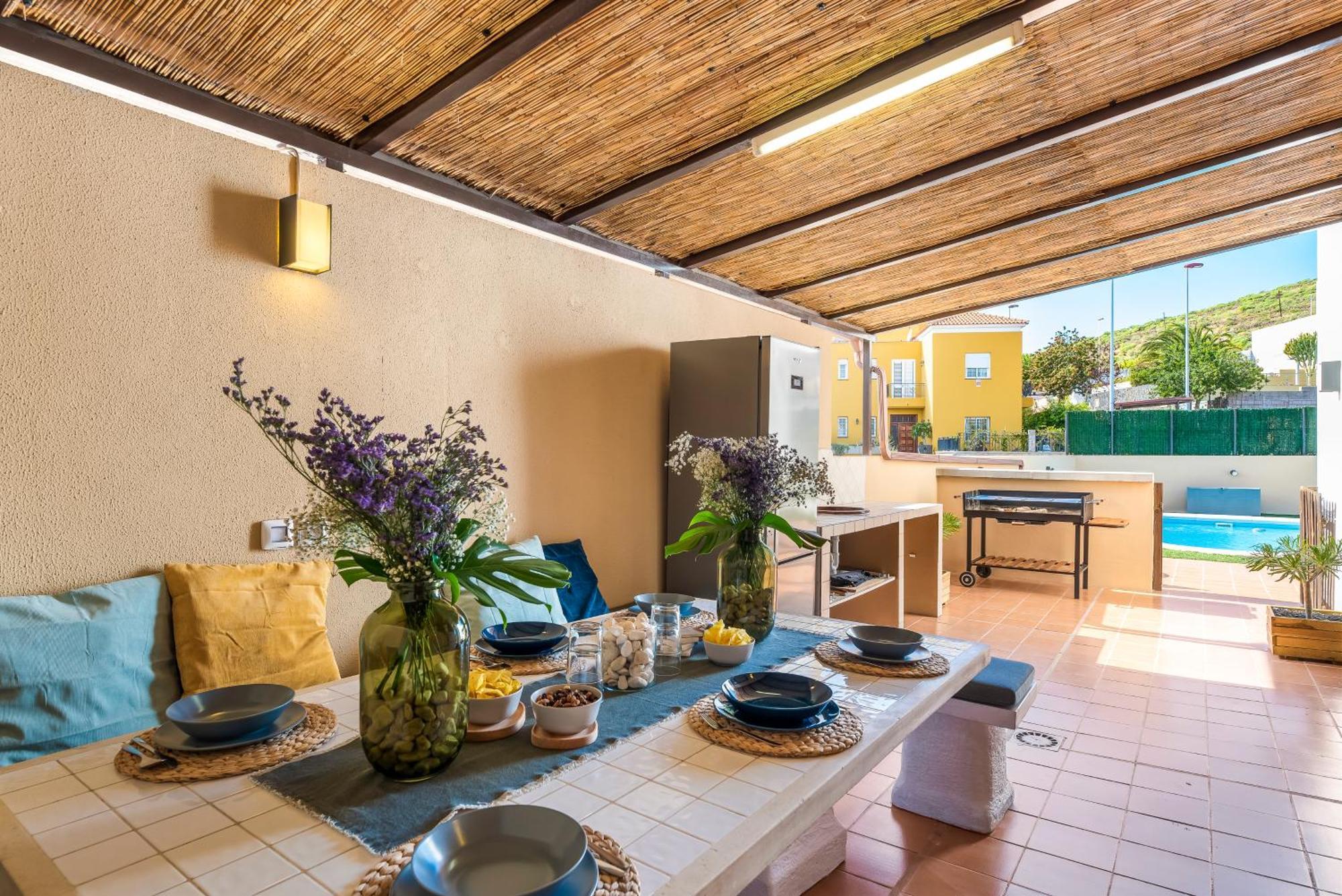Villa Trueno Refugio De Lujo Con Piscina Climatizada Y Vistas Candelaria Ngoại thất bức ảnh